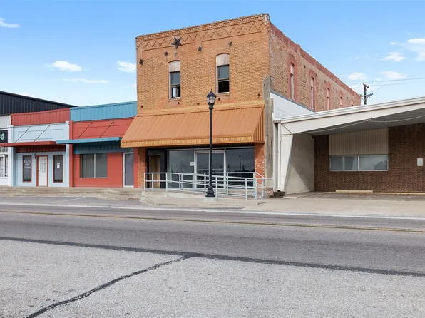 922 W Us Highway 79, Buffalo, TX 75831