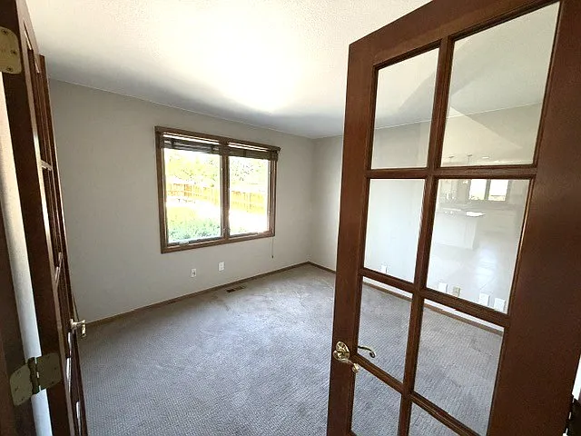 6793 Blackhawk Ct — Photo 12