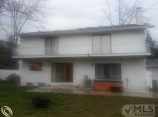 14490 Clinton River Rd, Sterling Heights, MI 48313