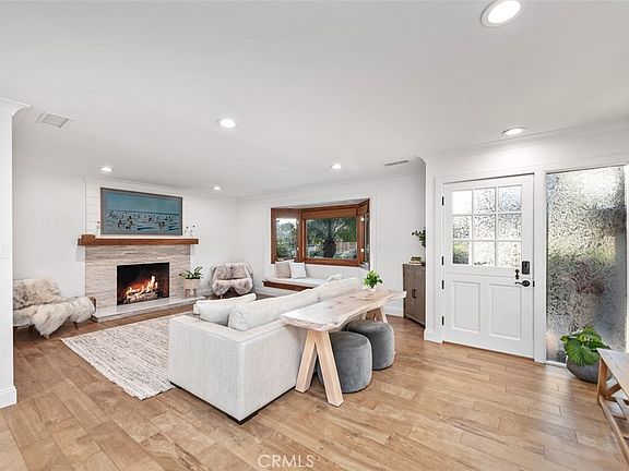 3rd image of 224 Serpolla St