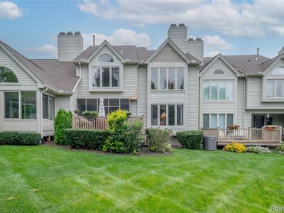 4589 Glen Eagles Dr, Brighton, MI, 48116