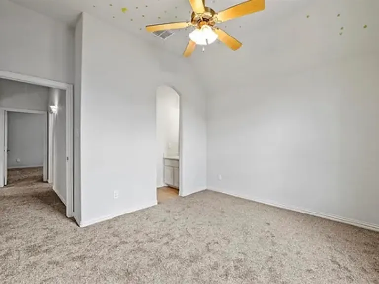 1018 Ivy Charm Way — Photo 15