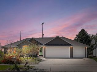 528 Cortland Ct, Kimberly, WI 54136