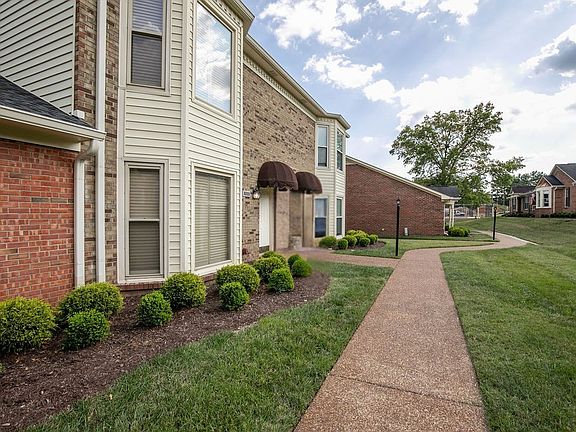 4th image of 2113 River Chase Dr