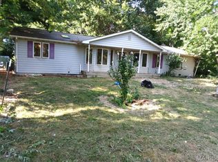 16678 Conrad Rd, Brighton, IL 62012