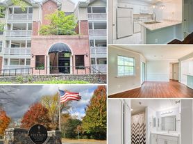 1504 Lincoln Way