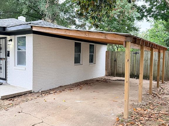 3rd image of 4849 Verne Rd