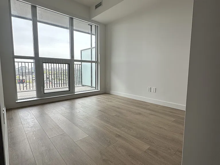 18 Esther Shiner Blvd #908 — Photo 6