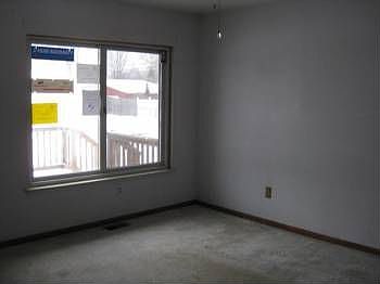 5th image of 33746 Somerset St