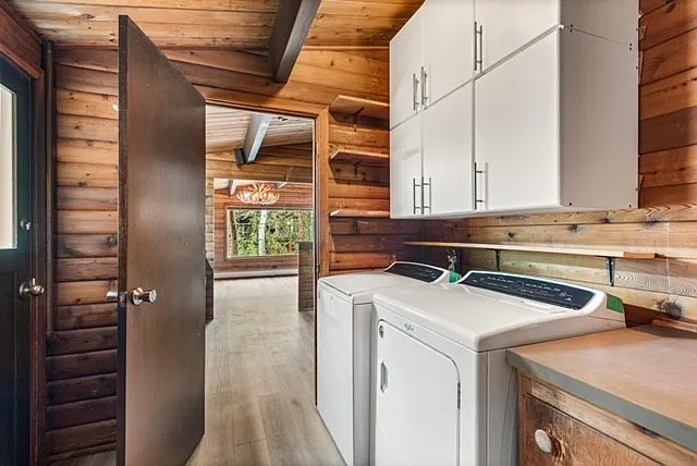 1285 Riverside Dr — Photo 28