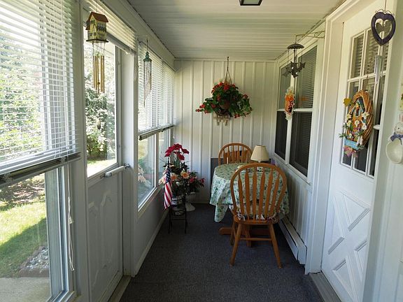 2nd image of 1154C Argyll Cir