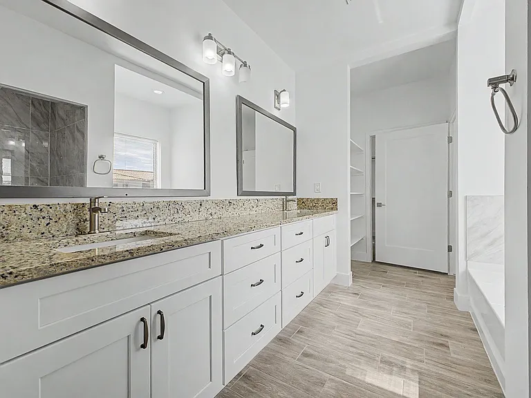 12138 S Airport Rd — Photo 18