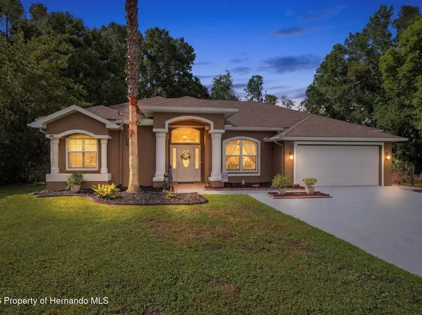 4710 Basswood St, Land O Lakes, FL 34639