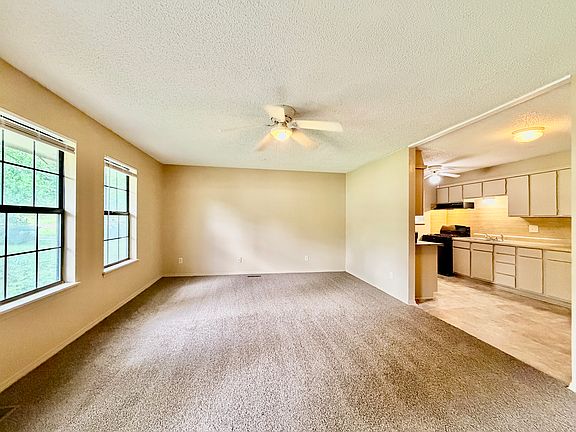 3rd image of 3743 S 28th West Ave