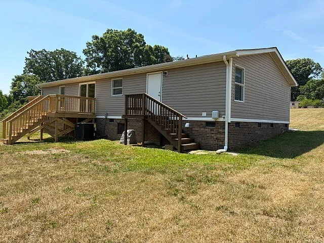 1067 Arch Cook Rd — Photo 3
