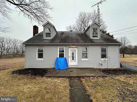 3rd image of 4811 Church Rd