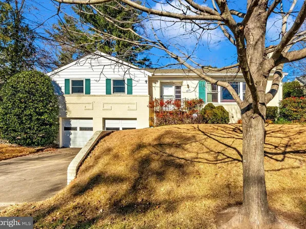 4819 Morgan Dr, Chevy Chase, MD 20815