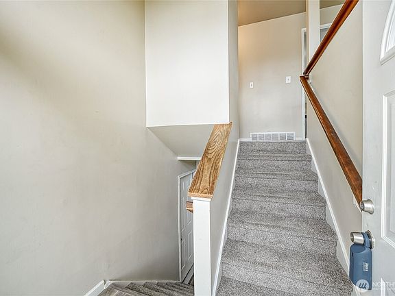 5th image of 8047 S 117th Street