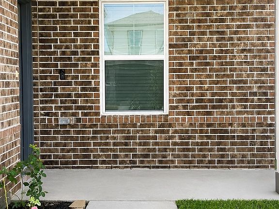 2nd image of 8308 Bristlecone Pine Way