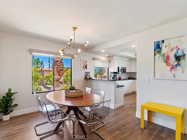 8 Valencia Dr — Photo 11