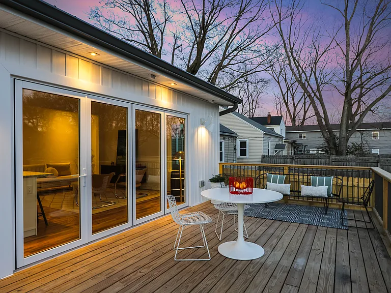 477 E Oakland Ave — Photo 16