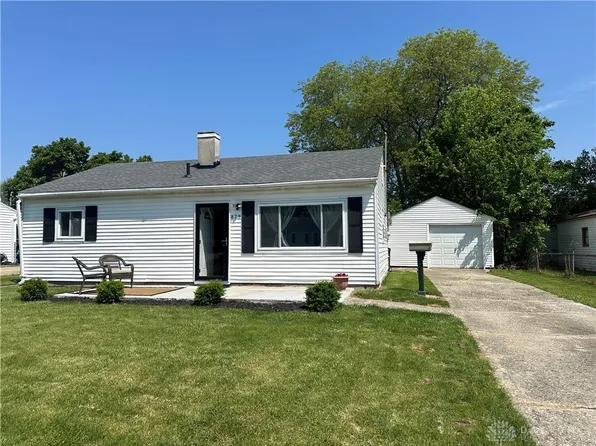 879 Bristol Dr, Vandalia, OH 45377