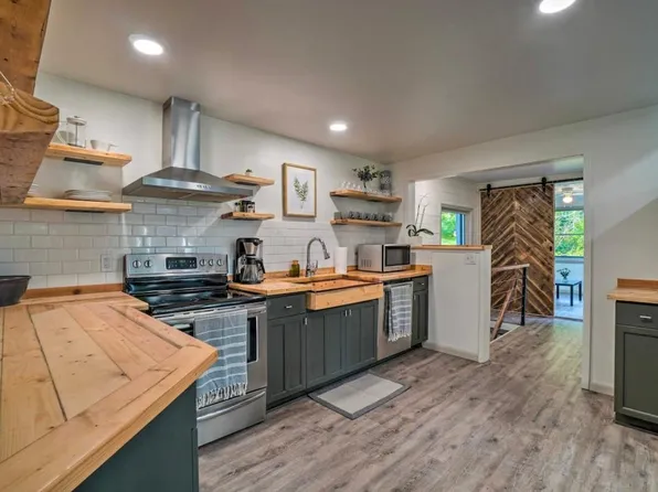 328 River Dr, Mount Juliet, TN 37122