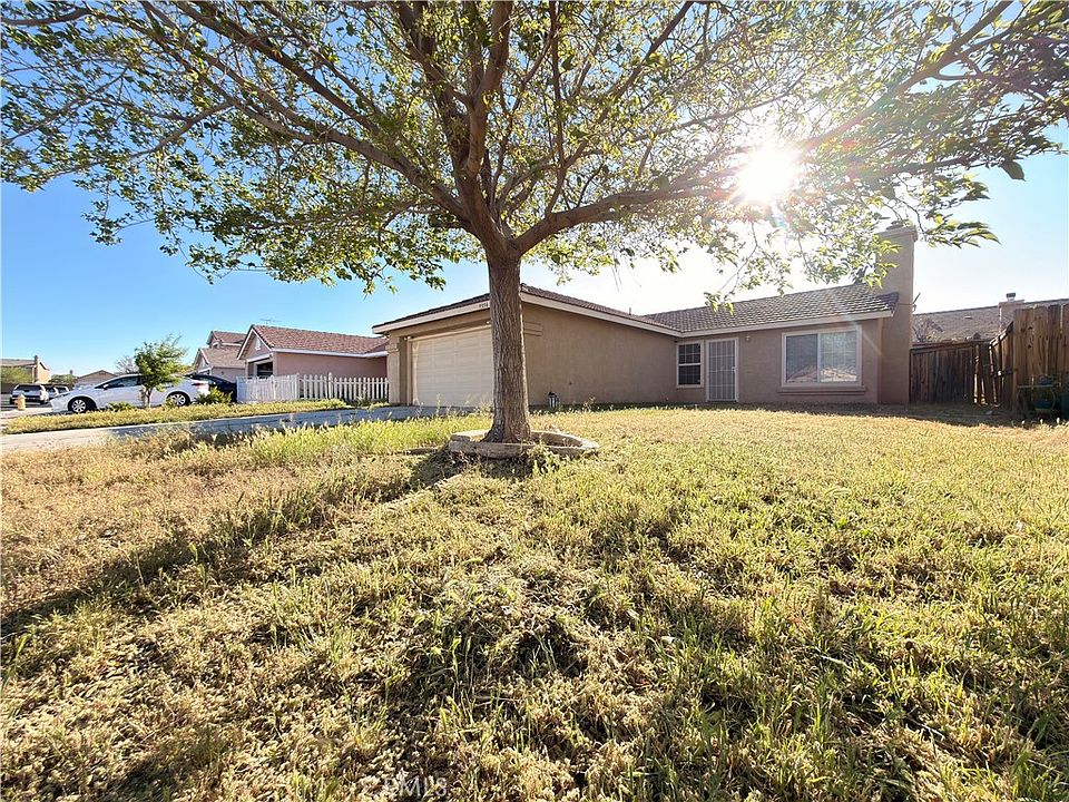 1st image of 9356 Nolina Dr