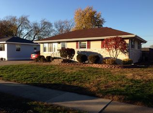 944 W Ash St, Griffith, IN 46319