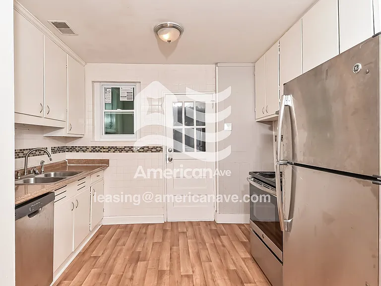 5111_006_wm_-_kitchen_13383223.jpg
