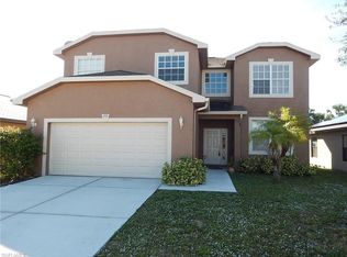 293 Shadow Lakes Dr, Lehigh Acres, FL 33974