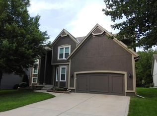 13102 W 131st St, Overland Park, KS 66213