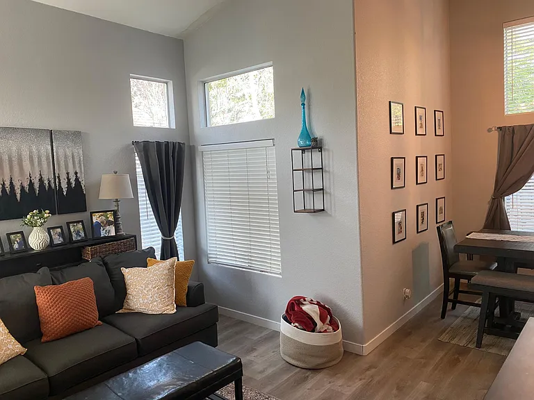 904 Tanner Ct — Photo 13