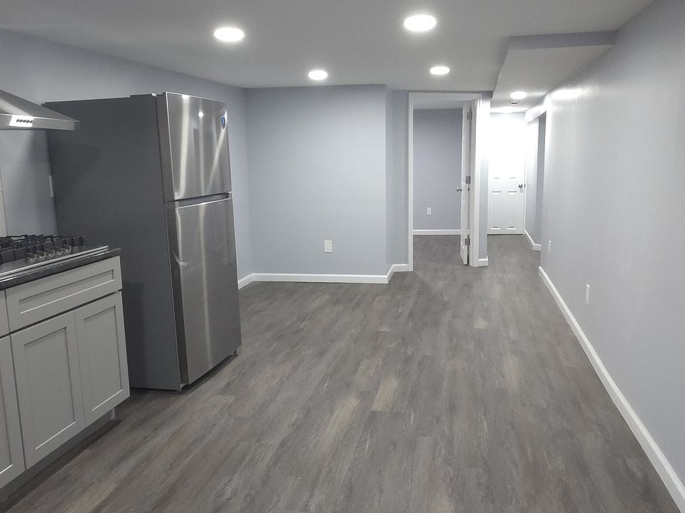 1st image of 329 E 22nd St
