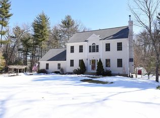 85 East St, Pepperell, MA 01463