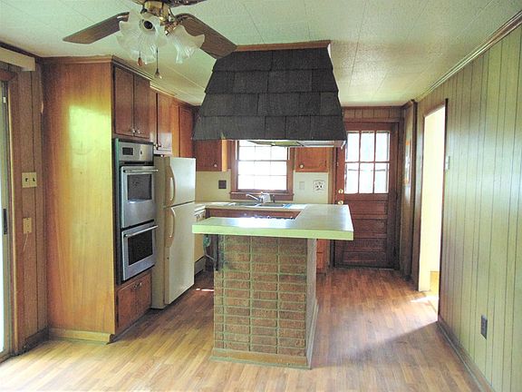 5th image of 113 Sunset Ln