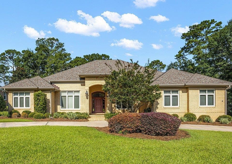 1st image of 9658 Deer Valley Dr