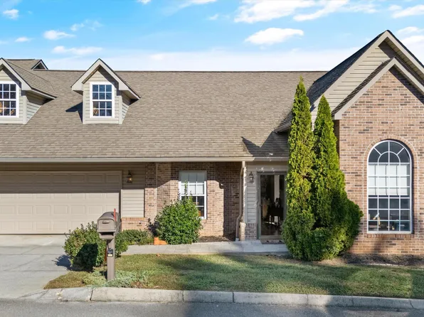 1023 Silver Creek Ln, Maryville, TN 37804