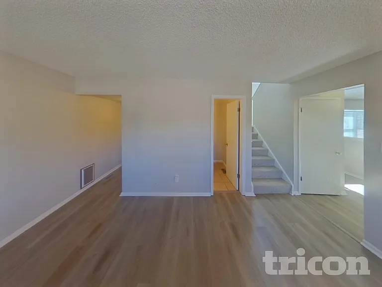 5730 Gunshot Pass Dr — Photo 2
