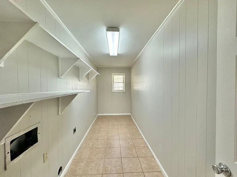 2448 Holly Ln — Photo 21