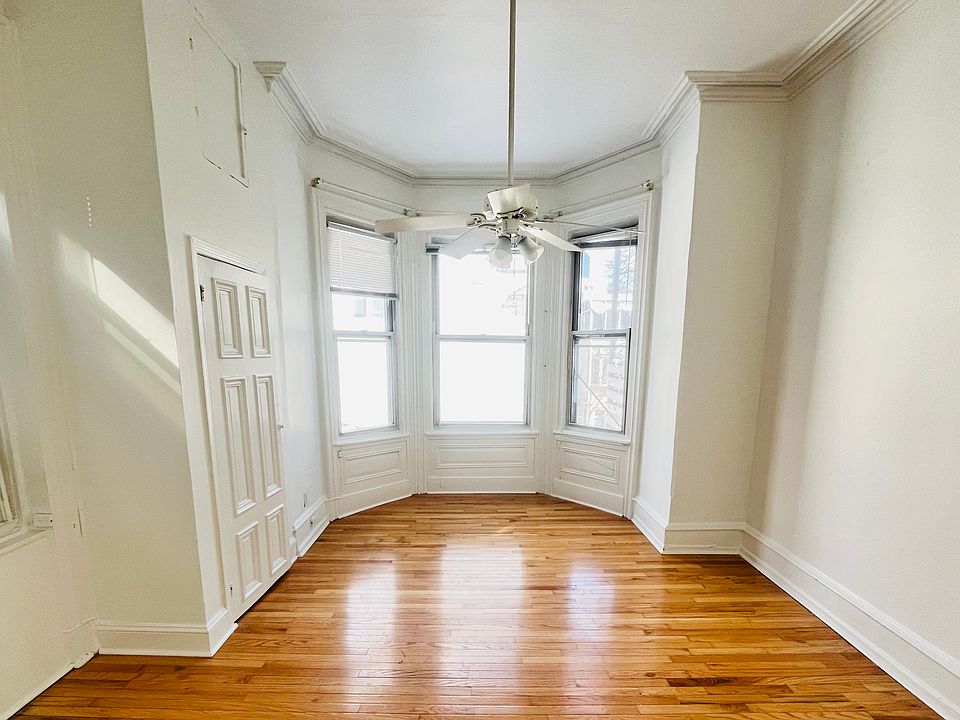 1st image of 158 N 21st St APT 4