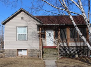 836 Carney Blvd, Marinette, WI 54143