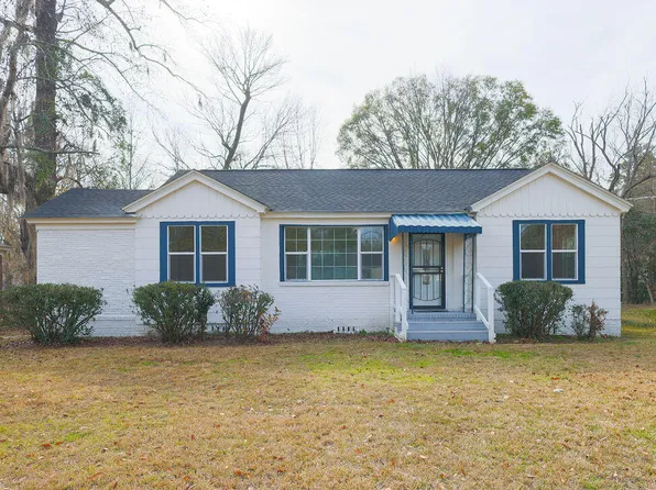 420 Dogwood Dr, Sumter, SC 29150