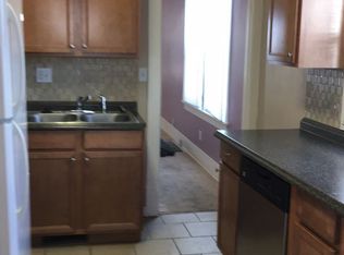 4818 Erskine St, Omaha, NE 68104
