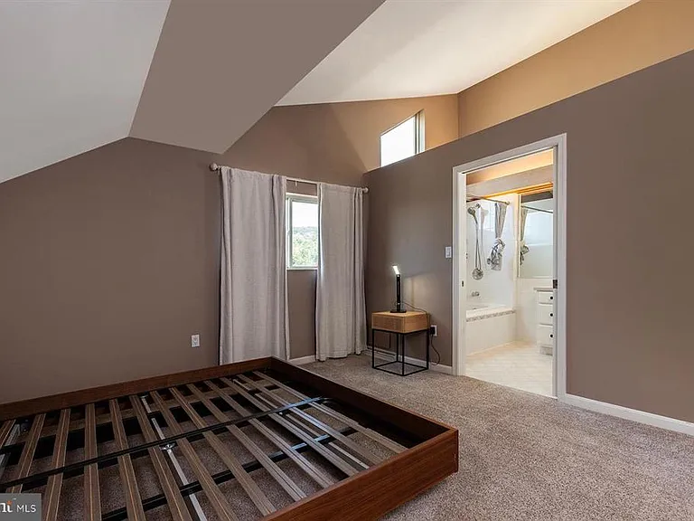 4603 N Progress Ave — Photo 40