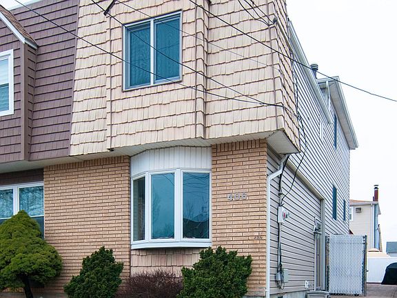4th image of 406 Colon Ave