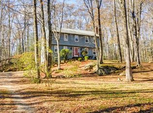 179 Cedar St, Sturbridge, MA 01518