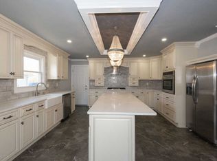 12 Saint David Dr, Toms River, NJ