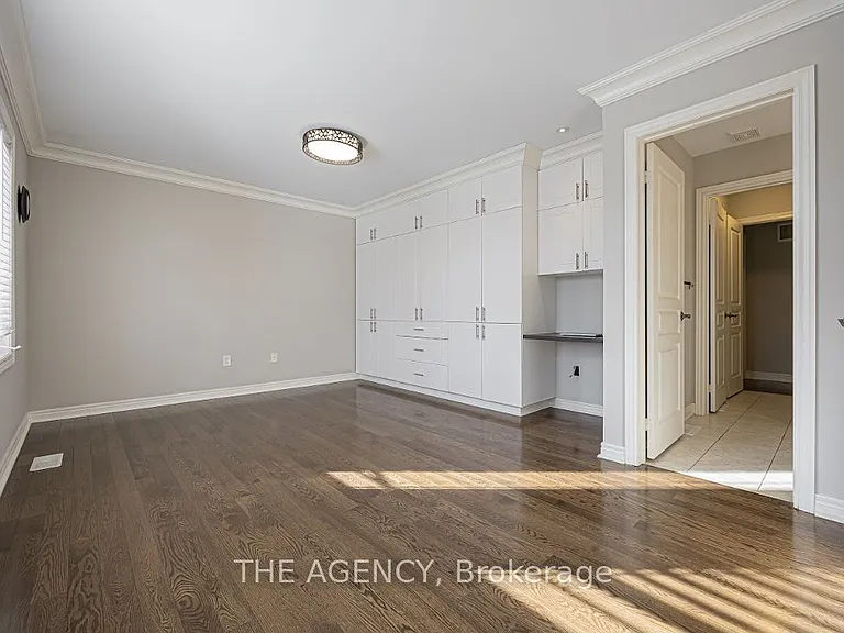 48 Tonner Cres — Photo 35