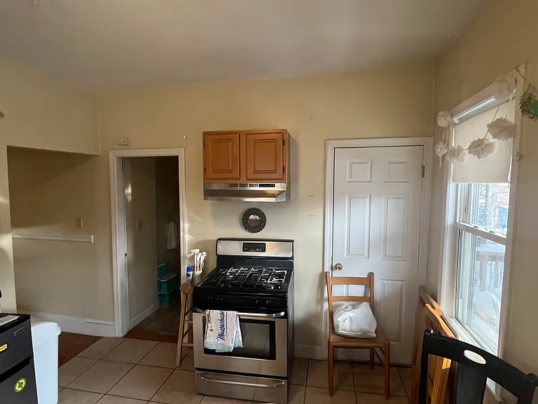 21 Roseclair St #2 — Photo 18